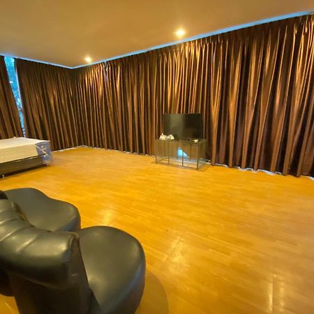 De'Tonga Hotel Medan Dış mekan fotoğraf