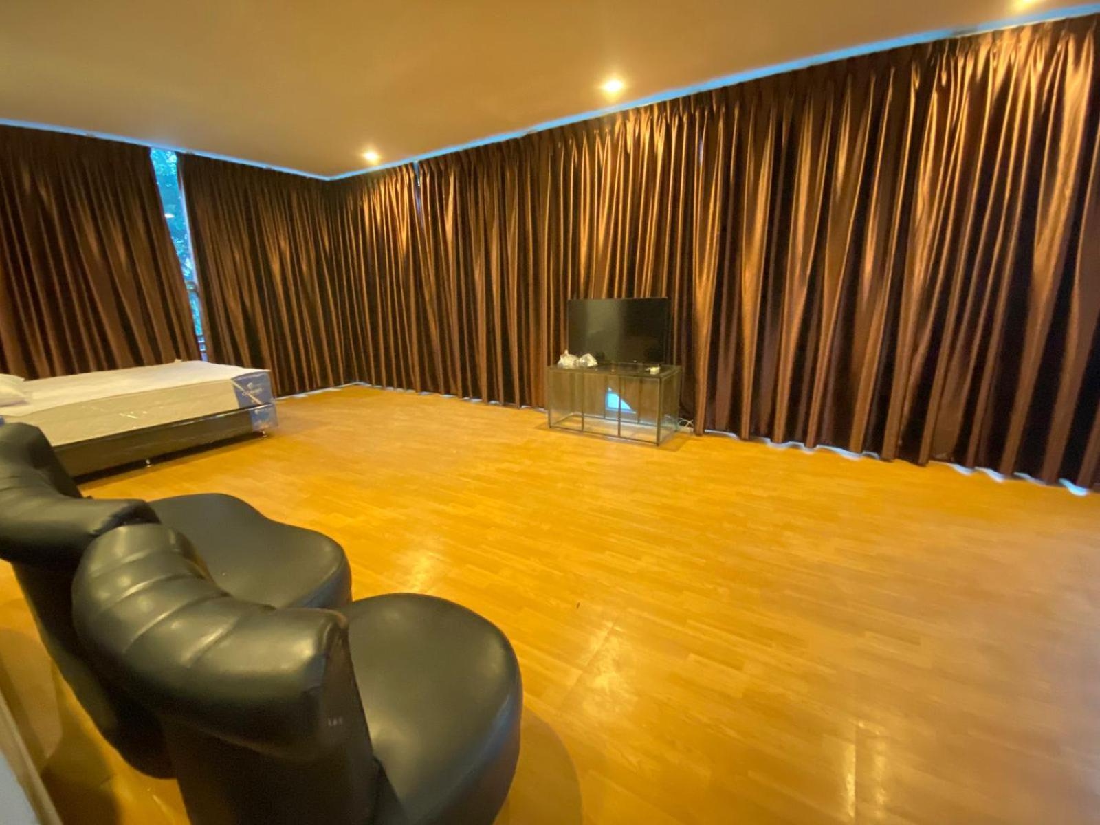 De'Tonga Hotel Medan Dış mekan fotoğraf