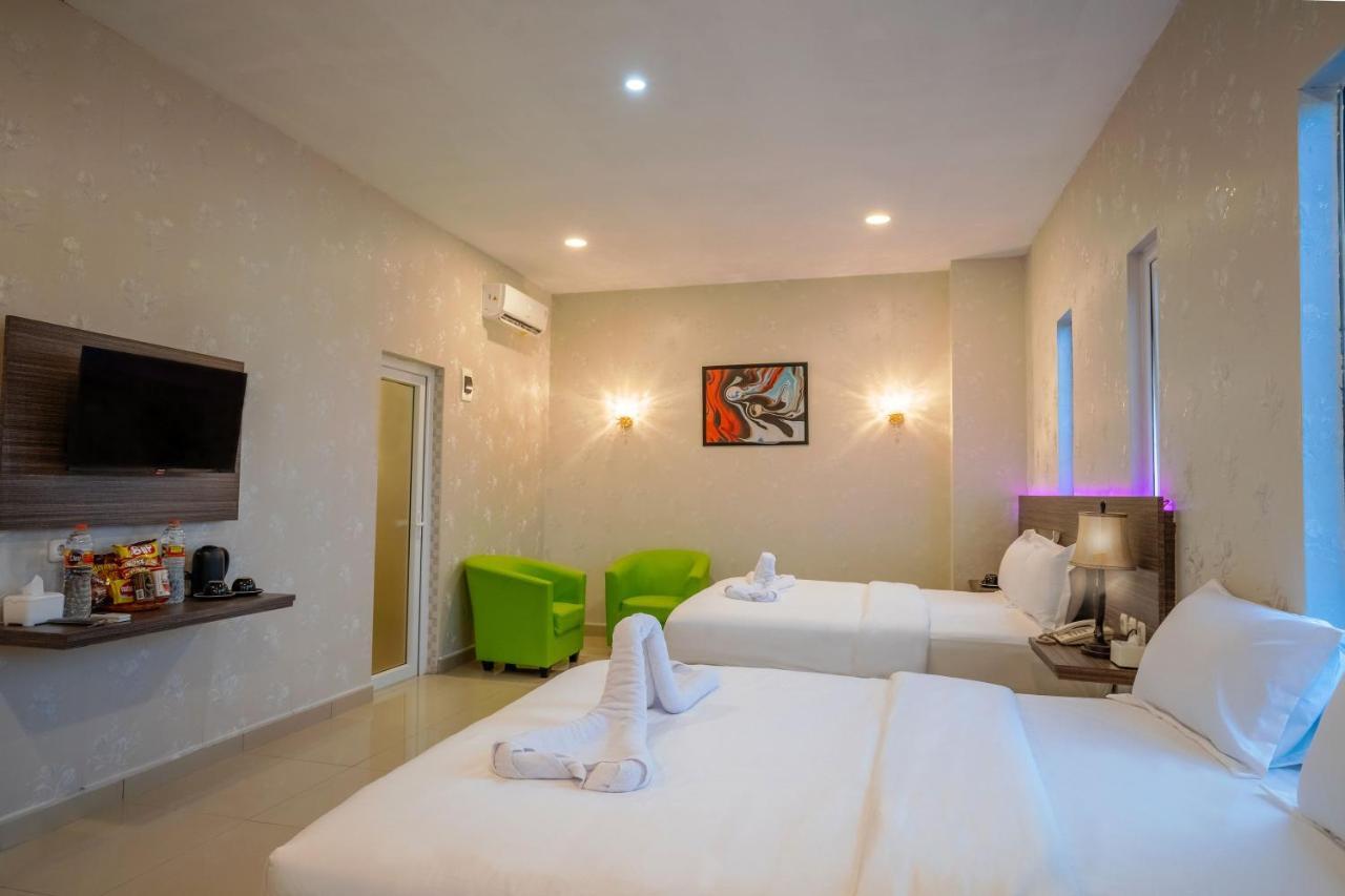 De'Tonga Hotel Medan Dış mekan fotoğraf