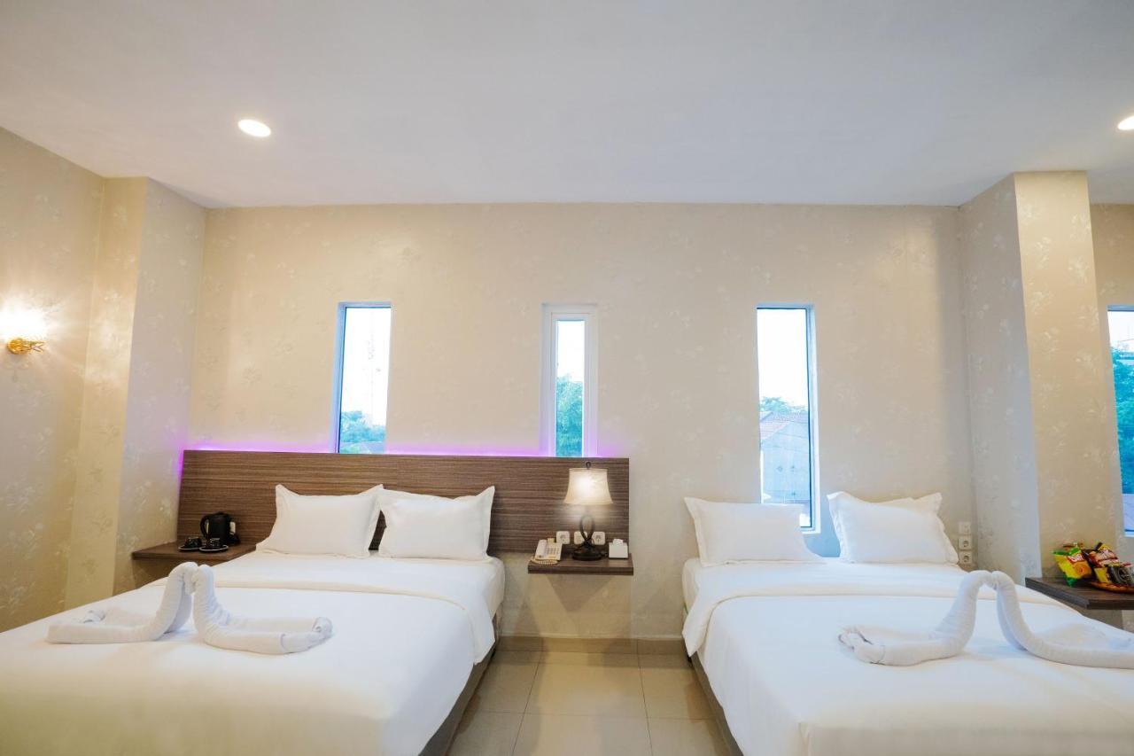 De'Tonga Hotel Medan Dış mekan fotoğraf