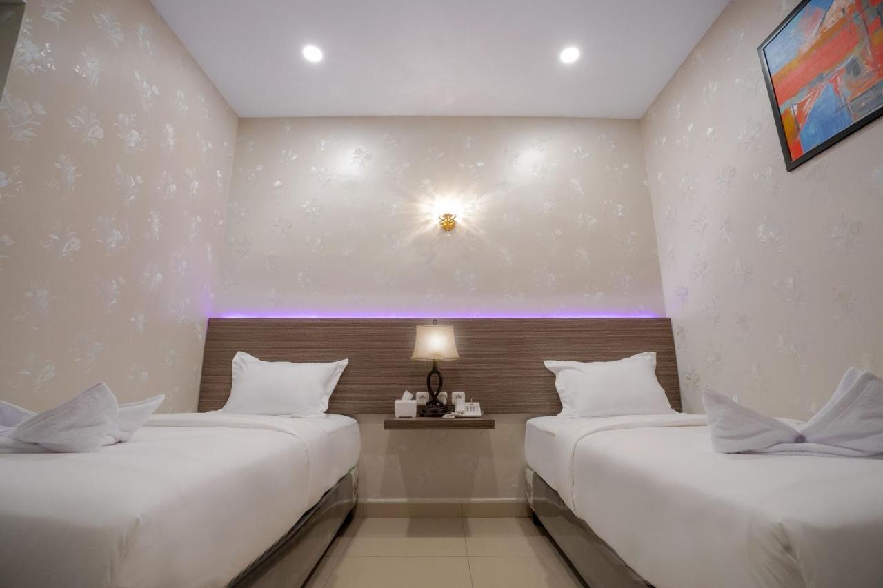 De'Tonga Hotel Medan Dış mekan fotoğraf
