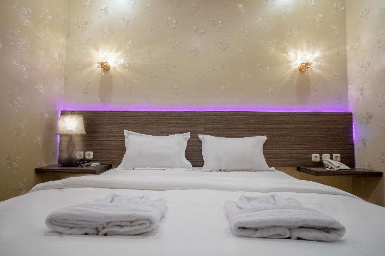 De'Tonga Hotel Medan Dış mekan fotoğraf